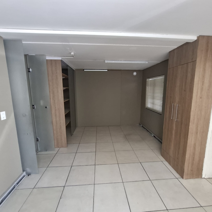 To Let commercial Property for Rent in Brackenfell Industrial Western Cape
